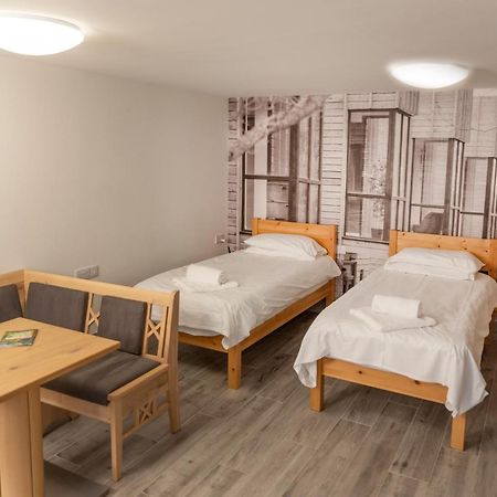 Lodges At Flimwell Park Ticehurst Екстер'єр фото